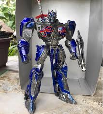 Optimus prime, bumblebee and their autobot team return in the next chapter of the transformers cinematic universe. Transformers The Last Knight Optimus Prime Custom Figure Toys Games Toys On Carousell