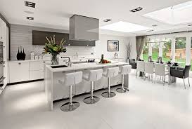 difference between bar stools and