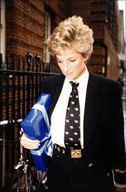 ¡recibe las notificaciones de los artículos nuevos en tu correo electrónico! Los 50 Momentos Inolvidables Del Estilo De Lady Di