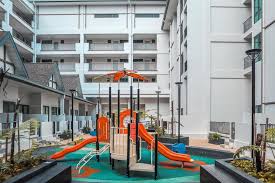 You'll find all sorts of hotels here like backpacker hostels, capsule hotels, resorts in the jungle, british/ european style resorts, etc. 8 Best Places To Stay In Cameron Highlands With Map Photos Touropia