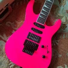 Resultado de imagem para guitarras eletrica pink