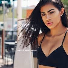 Angie Ibarra's Instagram, Twitter & Facebook