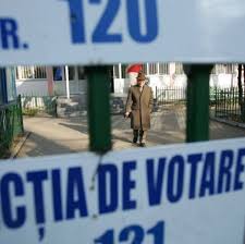 În argeş, 532.546 de alegători înscrişi în listele electorale permanente sunt aşteptaţi să voteze în cele două zile ale referendumului. Referendum Familie 2018 Prima Raportare A PrezenÈ›ei La Vot ProgramatÄƒ La Ora 11 30 Hotnews Mobile