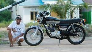 Modifikasi motor cb kontes spesifikasi honda cb 100 dibekali dengan mesin berkapasitas 99cc modif motor cb yang bagus untuk karburator bisa diganti honda gl pro atau honda tiger, bisa modifikasi motor cb glatik klasik. Honda Tiger Milik Murad Bergaya Klasik Dan Modern Tribun Pontianak