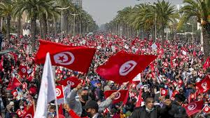 Situated on a large mediterranean sea gulf (the gulf of. Tunus Ta Yilin Ilk Aylarinda Ekonomik Temelli Protestolar Artti