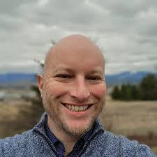 Derrick Mccray's Instagram, Twitter & Facebook