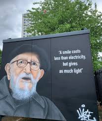 Akse P19 mural appears