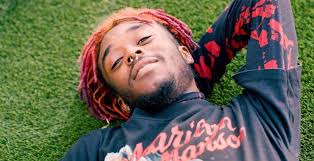 Took me a while to realize this but of the big SoundCloud rappers who MADE  IT made it, I'd say Uzi was the best this whole time. I think he's more  versatile