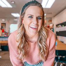 Lena Wilkinson's Instagram, Twitter & Facebook