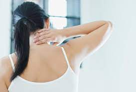 Prognosis in head and neck cancer varies greatly depending on the tumor size, primary site, etiology. What Can Cause A Lump On The Back Of The Neck Hairline
