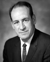 ESU president who had lasting effect dies at 92