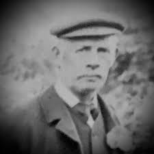 The Post from Robin Taylor, of a label identifying a man from Stamp Office  Yard, encouraged me to dig a bit deeper. -- A LITTLE MORE ABOUT GEORGE  LAWTON, WALLPAPER HANGER, AND