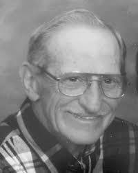 Kenneth Silcox's Instagram, Twitter & Facebook