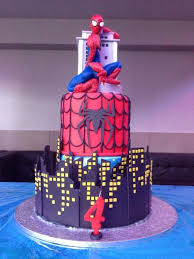 La Torta Dei Supereroi Tante Idee Per Superfeste Torte Supereroi Torte Torta Spiderman