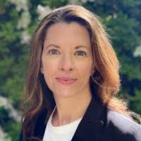 Ashley Wirth's Instagram, Twitter & Facebook