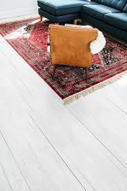 How To Transform Floors Using Chalk Paint3 Jpg 1 000 1 500 Pixels Painted Wood Floors Painted Wooden Floors Painted Hardwood Floors