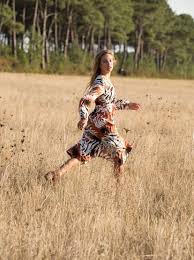 Une petite robe en jean distillera la juste dose de sexy. About You Now Robe Midi Manches Longues Pour Femme Erjwd03489 Roxy