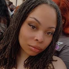 Toya Lynch's Instagram, Twitter & Facebook