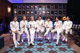 Bangtan.official (all bts members share 1 single twitter account): Yss62 Qhmqqcem
