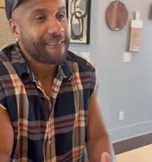 Verna Ervin's Instagram, Twitter & Facebook