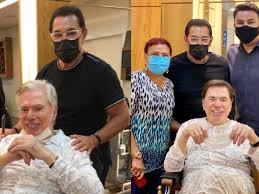 A apresentadora, que atualmente mora em portugal, revelou que precisou sair às pressas do hospital, onde estava internada, para uma reunião de emergência com silvio santos. Aos 90 Anos Silvio Santos Pinta Os Cabelos De Castanho