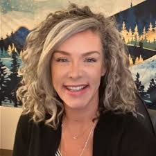 Jenn Schott (@jenn_schott)