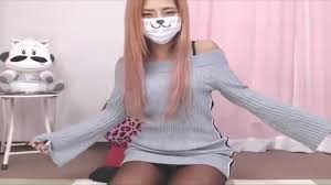 ライブチャット 素人 パイパン ギャル 黒ギャル スレンダー チャット動画 配信 おっぱい 日焼