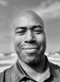 Alan Sund's Instagram, Twitter & Facebook