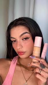 Raw images for @fashka Styled by @andreafionapereira & photographed by  @kruphotography_