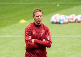Com a vitória, o bayern de munique mantém a liderança da bundesliga. Lrxduys15dimgm