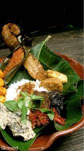 Nasi Jamblang Cirebon At Lara Djonggrang Indonesian Food Food Food Articles