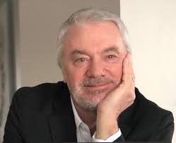 Another Innovator Has Left Us. Saddened that Alan Pearlman, founder and  creator of ARP Synthesizers, passed away yesterday. He is pictured here  (middle) with his legendary semi-modular ARP 2600 (lower right). Bob