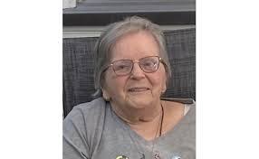 Jennifer Meisner's Instagram, Twitter & Facebook