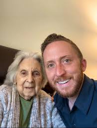 Happy 85th birthday to my Grandma Lois! 🎂🎊💐🎉🎉 the sweetest lady you'll  ever meet!