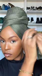 Carolyn Head (leeiva)