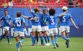 Tutte le tariffe sono state trovate durante questa settimana su momondo. Italia Se Impone A Australia En El Ultimo Momento Hoy