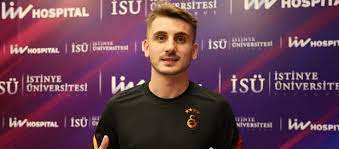 Tam adı muhammed kerem aktürkoğlu olan genç futbolcu 21 ekim 1998 yılında dünyaya gelmiştir. Muhammed Kerem Akturkoglu Saglik Kontrollerinden Gecti Galatasaray Org