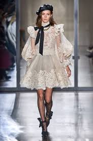 Zimmermann Fall 2019 Ready To Wear Fashion Show Fashion Fashion Show Collection Fashion Outfits