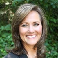 Dena Doyle's Instagram, Twitter & Facebook