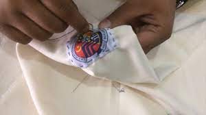 Ini adalah cara paling mudah jahit lencana di baju sekolah bagi mereka yang tak tahu tentang jahitan.seperti saya juga. Cara Jahit Lencana Paling Senang Youtube