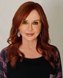 Michele Mathews (@michele_mathews)