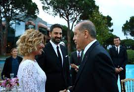 Çelik, ergen'in kendisini kastettiğini ileri. Gulben Ergen Erhan Celik Ile Karsilasmamak Icin Erdogan In Iftarina Katilmadi Dailymotion Video
