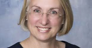 County treasurer announces retirement