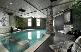 2 places de parking interieur. La Piscine Interieure Un Reve Pour Profiter De L Eau Tout Au Long De L Annee Design Feria