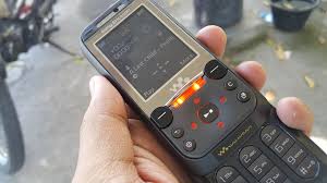 LAPAK RESTU BUMI - Sony Ericsson W830 ...