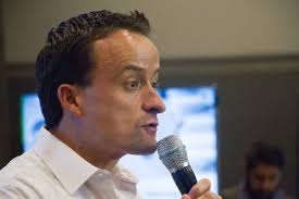 Mikel arriola peñalos es un priista que fue funcionario en la administración de enrique peña nieto y candidato al gobierno de la (. Quien Es Mikel Arriola El Nuevo Presidente De La Liga Mx