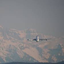 heavy action planespotting at zurich airport 2019 soon on youtube bycrosswind hbjmd edelweissair airbusa340 zurich fighter jets instagram