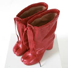 ✈ choose express delivery at checkout. Ebay Sponsored Maison Martin Margiela Split Toe Red Leather High Heel Shoes Tabi Boots 40 New Leather High Heels Velvet High Heels Tabi Shoes