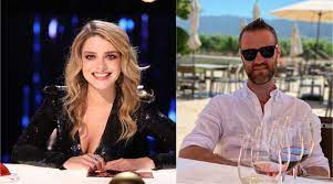 Home » alexandra dinu iubit. Alexandra Dinu Poveste De Iubire Cu Jeffrey Greenstein Unica Dragoste A VieÈ›ii Mele Cu Ce Se OcupÄƒ È™i Cum A Surprins O Pe Jurata Emisiunii Romanii Au Talent De Ziua Ei