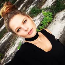 Stream Anya White music